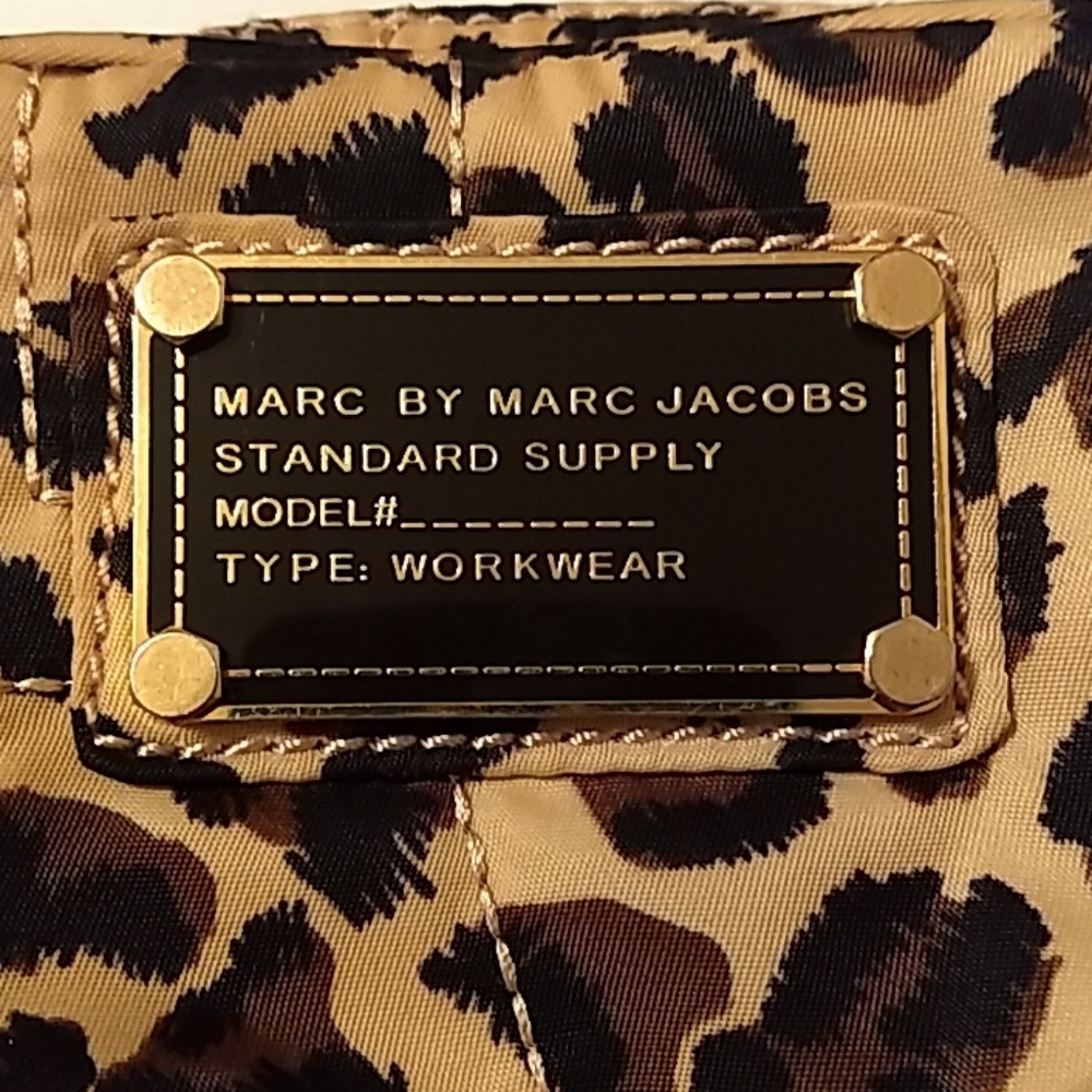 Marc by Marc Jacobs Accessory Bag - Picture 6 of 8
